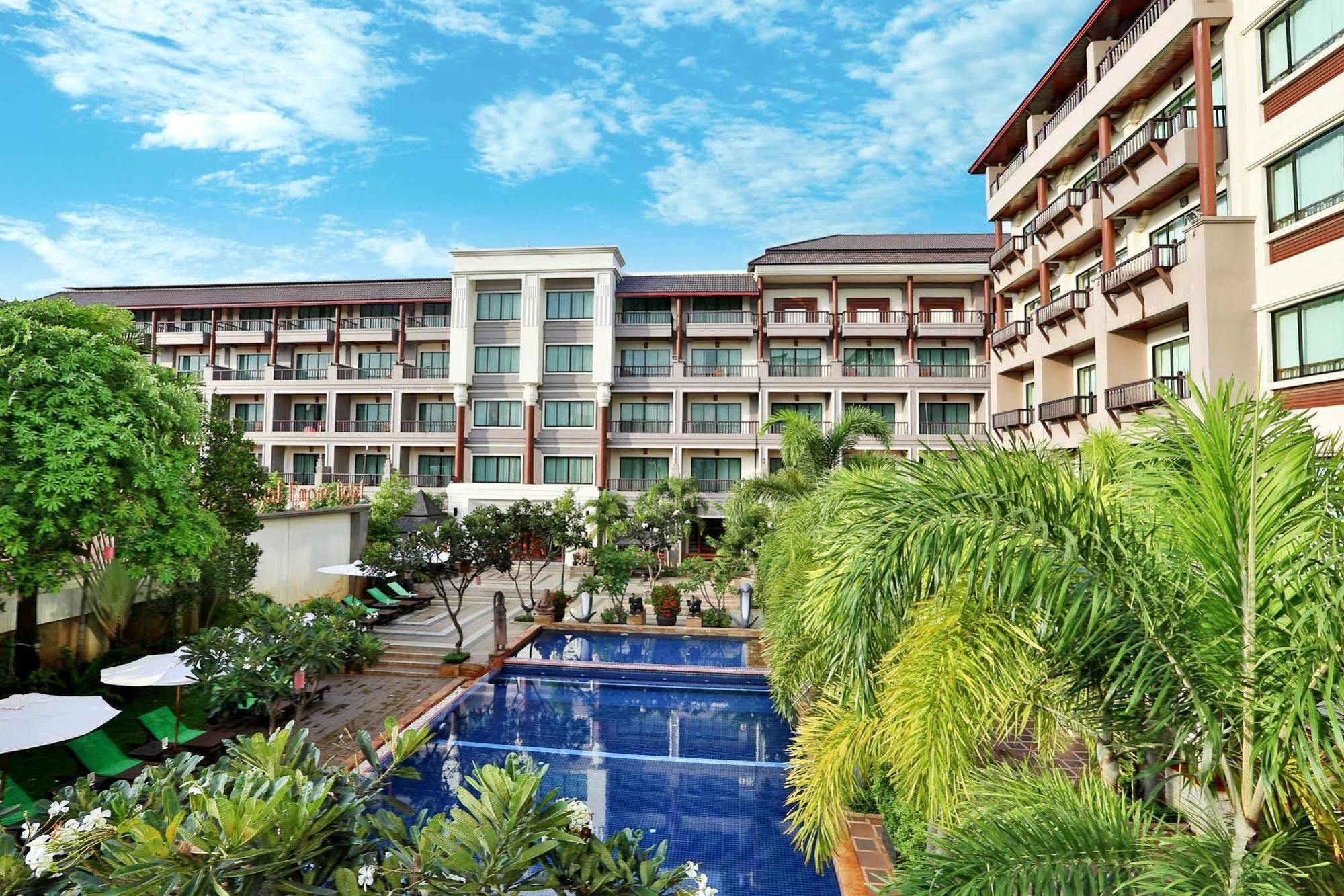 Royal Empire Premium Hotel Siem Reap Exteriér fotografie