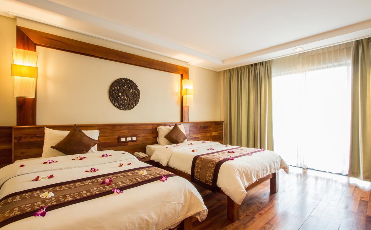 Royal Empire Premium Hotel Siem Reap Exteriér fotografie