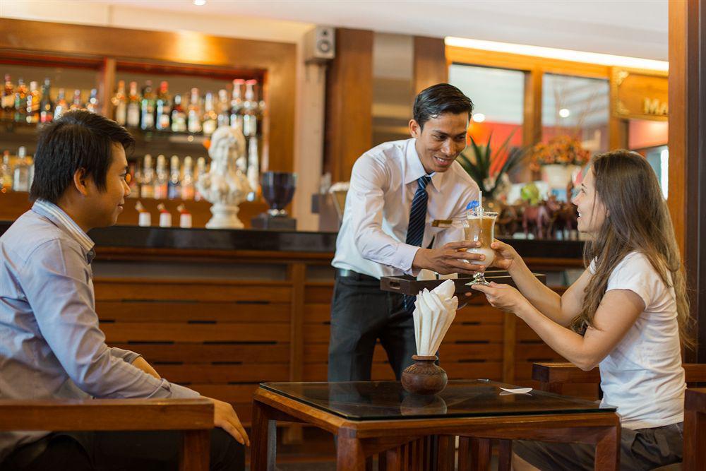 Royal Empire Premium Hotel Siem Reap Exteriér fotografie